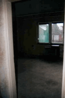 alter Zustand des orange Zimmer